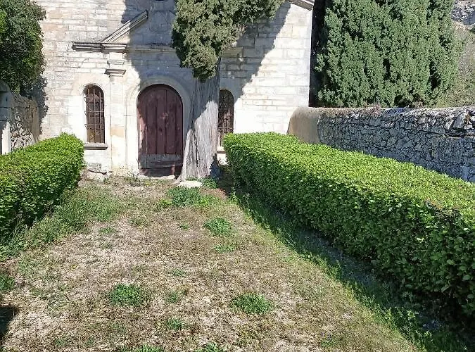 Casa de Férias A Deux Pas D'avignon *