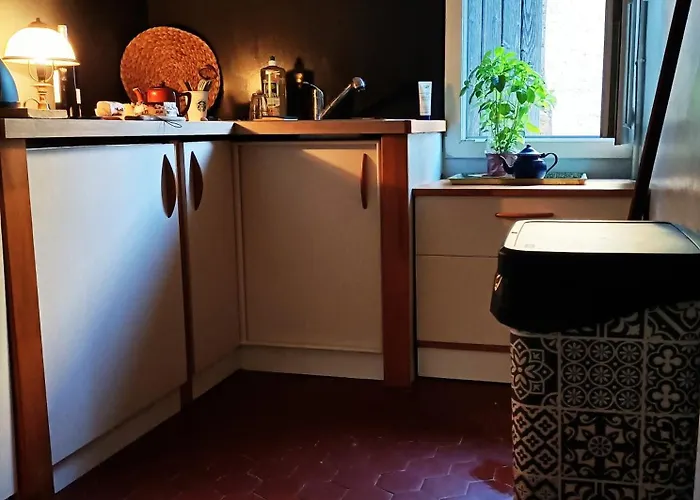 A Deux Pas D'avignon Aramon